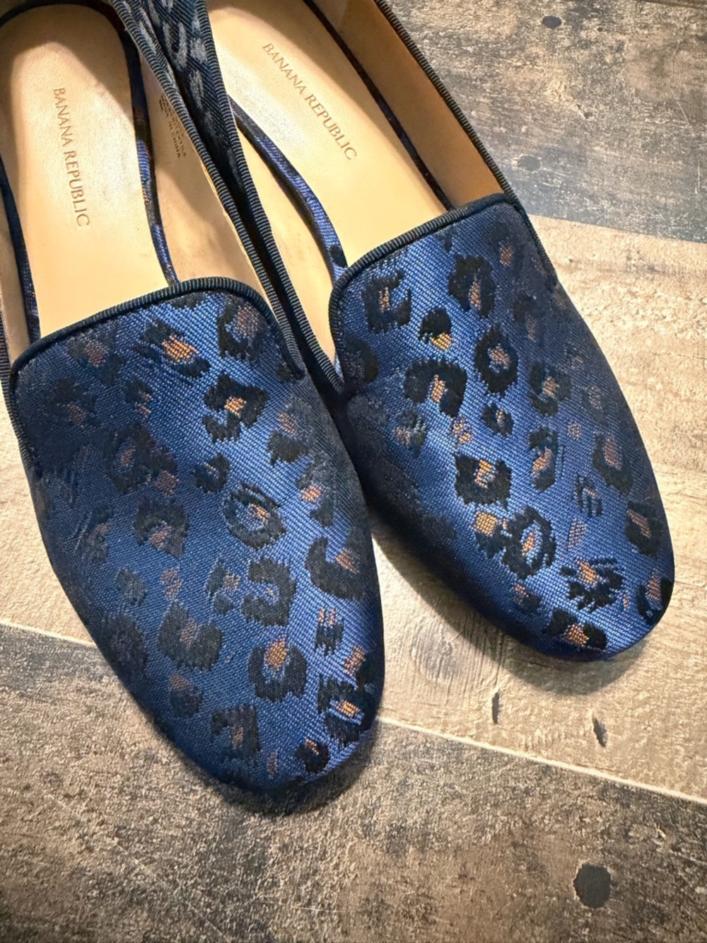 Banana Republic Mid-Heel Leopard Jacquard Smoking Loafer - Picture 6 of 8